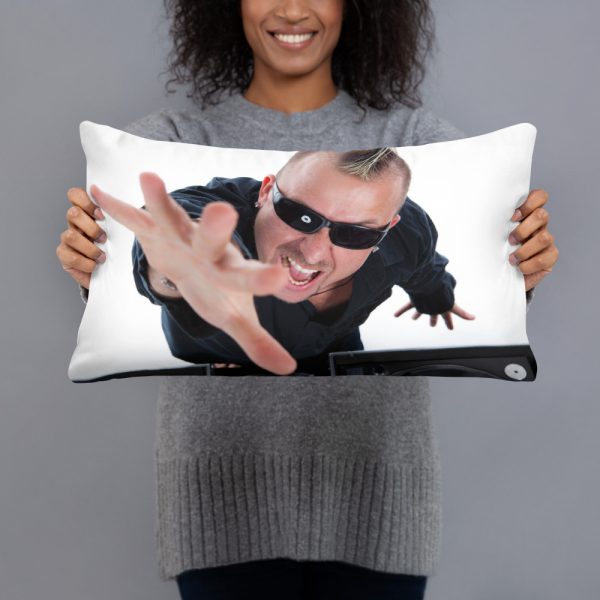 Chris Smooth Basic Pillow